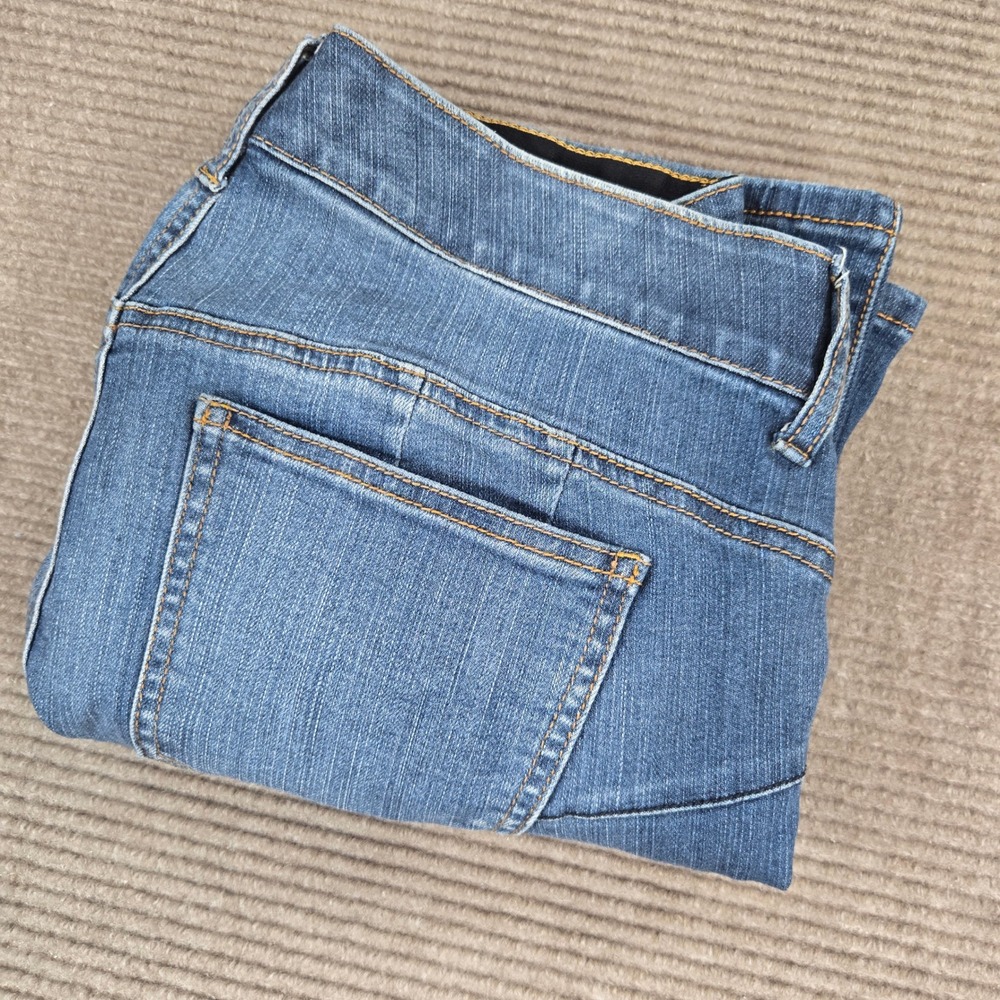 Torrid Womens 12 Blue Distressed Bombshell Skinny Frayed Hem Denim Jeans